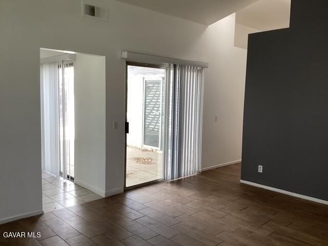 3030 Twincreek Ave - Photo 5 of 9