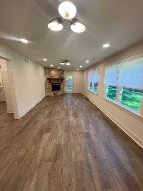 3933 Radnor Ave - Photo 5 of 26