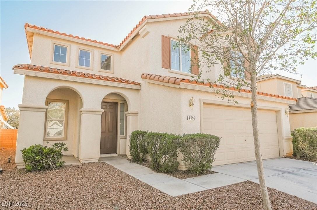 4599 Deer Forest Ave - Photo 4 of 50