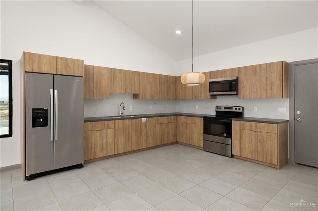 2609 Woodpecker Rd #1 - Photo 7 of 18