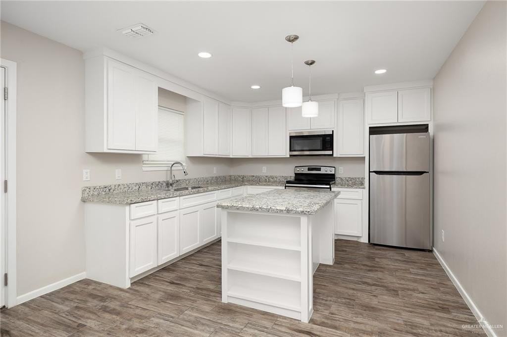 1305 Alta Vista Dr #4 - Photo 6 of 13