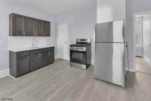 215 Delaware St #5 - Photo 1 of 1