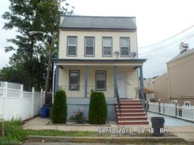 555 Cary St - Photo 1 of 1