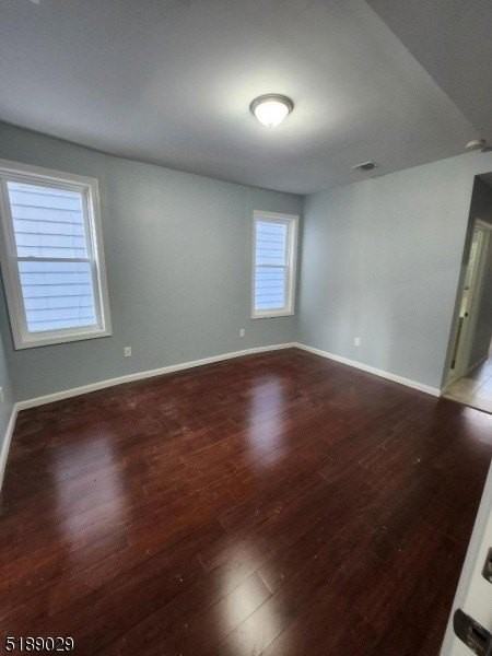 193 22nd St #1 - Photo 4 of 15