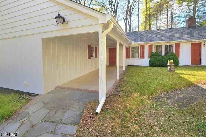 62 Gaston Rd - Photo 2 of 23