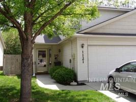 featured image of 1121 E Connecticut Ave