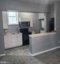 918 N Clayton St - Photo 1 of 1
