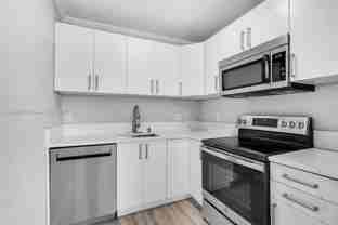 4500 Ne 18th Ave - Photo 1 of 1