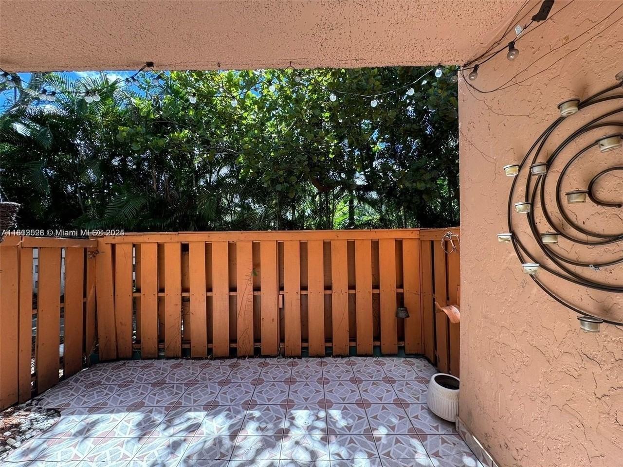 7208 Fairway Dr #I17 - Photo 5 of 13