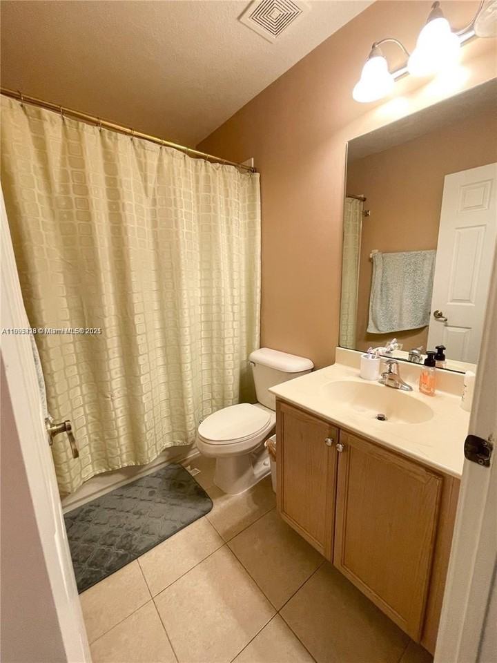 5907 London Ln #5907 - Photo 6 of 10