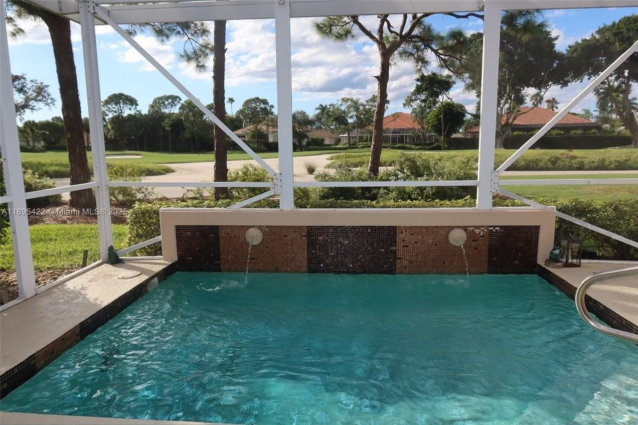 8189 Sandpiper Way - Photo 2 of 19