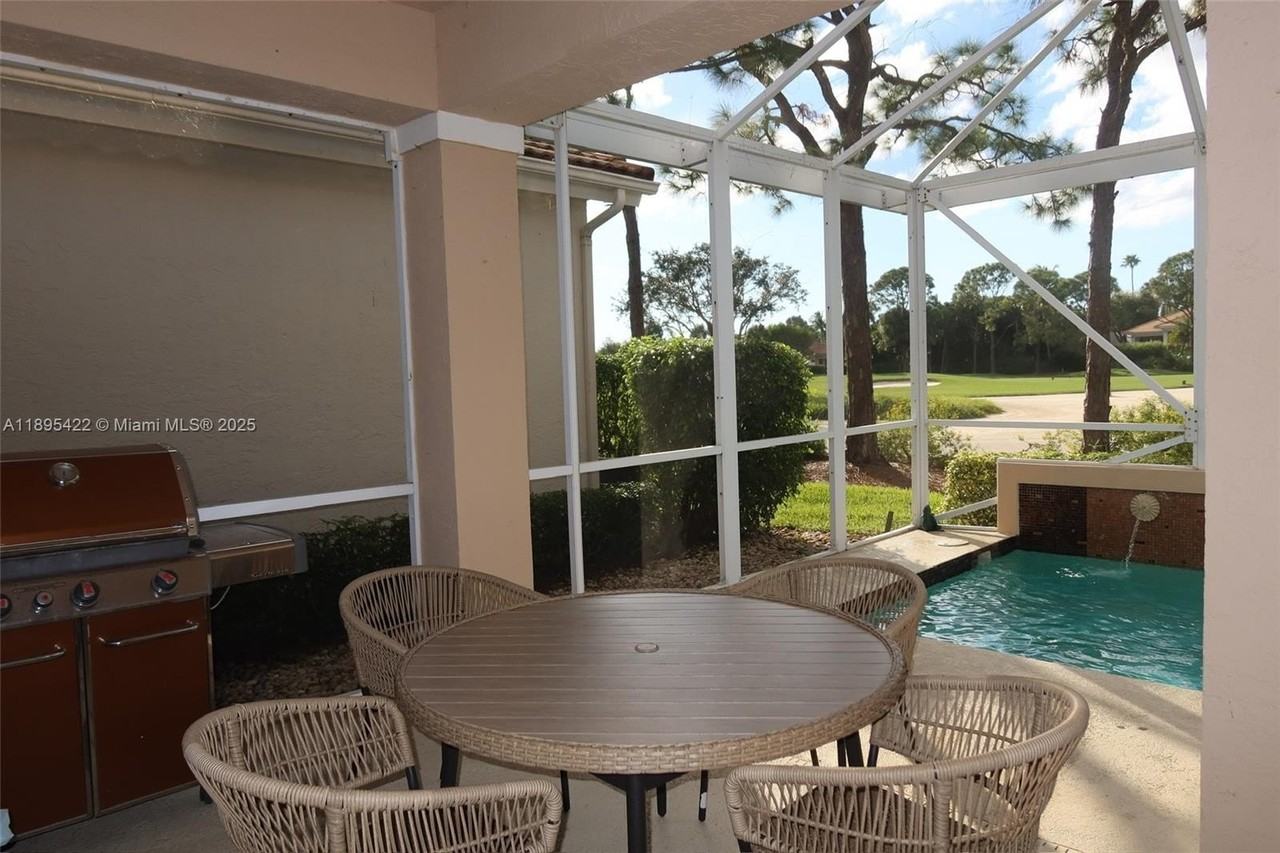 8189 Sandpiper Way - Photo 3 of 19