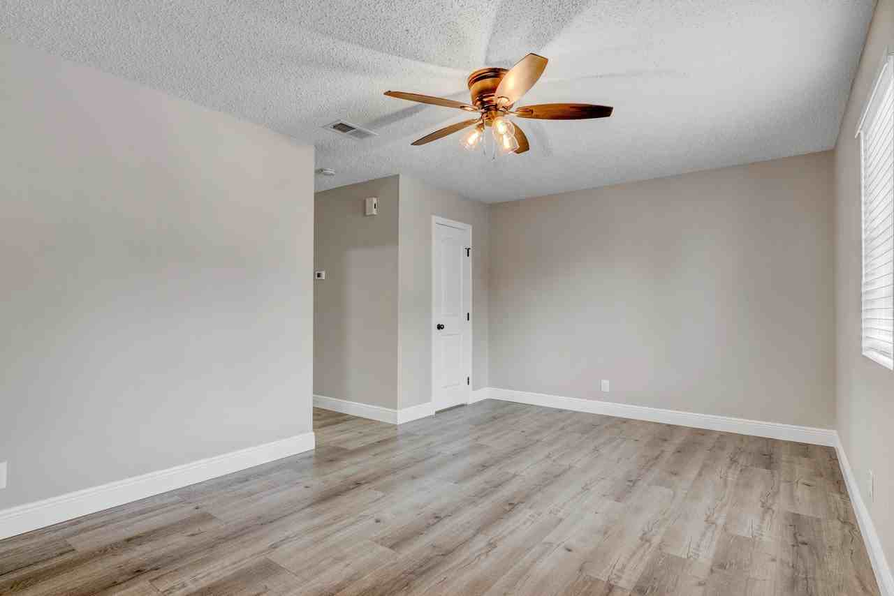 BK6 1885 North Street - Photo 3 of 16