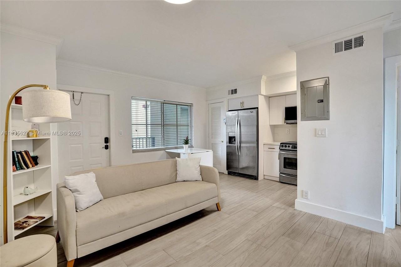 924 Se 2nd St #32 - Photo 3 of 15