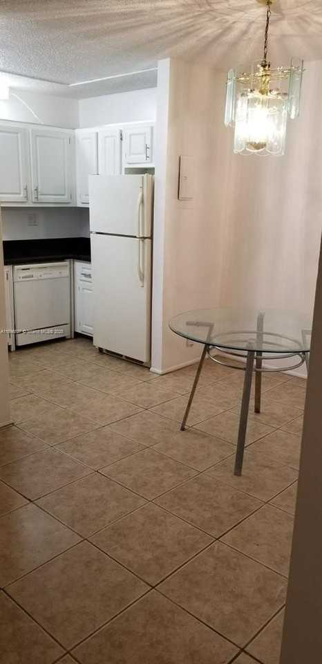 11614 Royal Palm Blvd #11614 - Photo 4 of 12