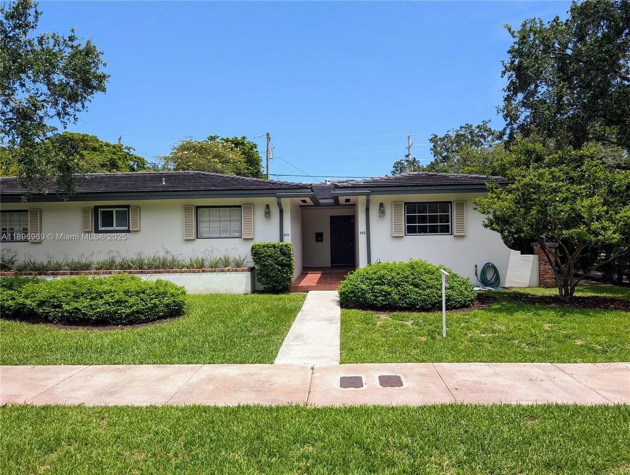 850 Benevento Avenue #1