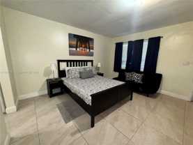 2305 Monroe St #4 - Photo 1 of 1