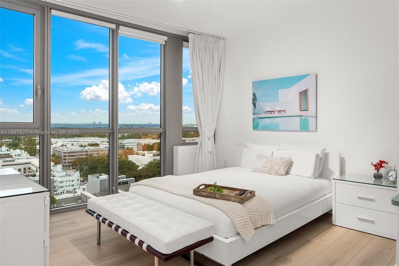 101 20th St #2002 - Photo 3 of 40