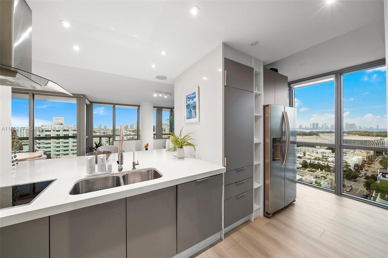 101 20th St #2002 - Photo 5 of 40