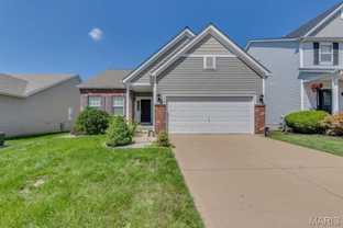 1725 Briarmanor Dr - Photo 1 of 1