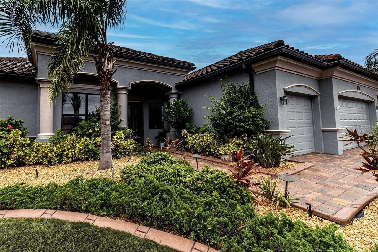 20315 Passagio Dr - Photo 2 of 40