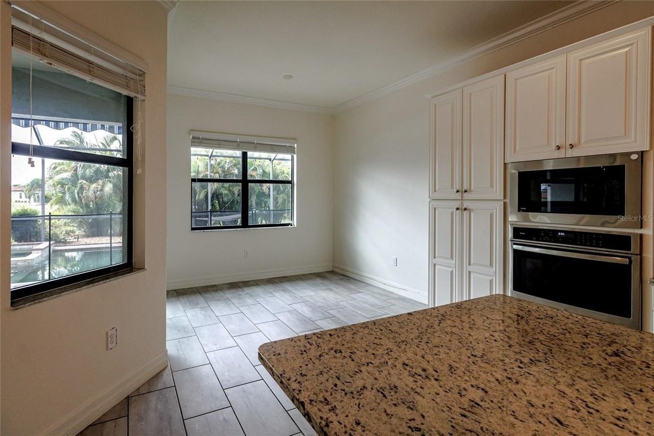 20315 Passagio Dr - Photo 6 of 40