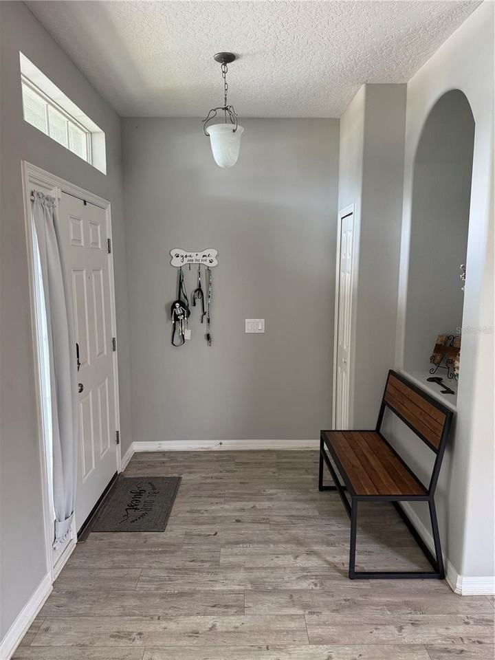 3781 Shawn Cir - Photo 2 of 17