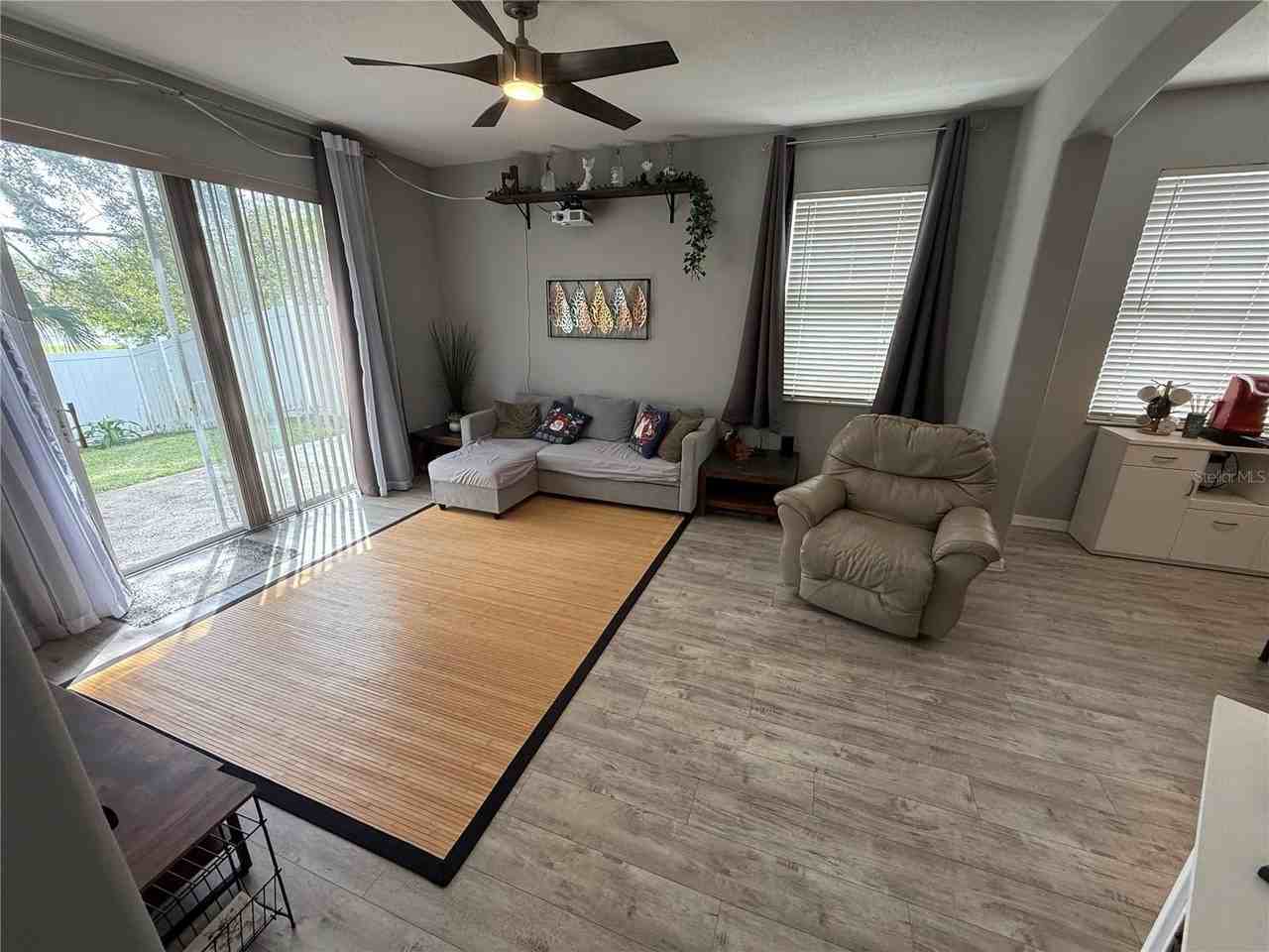 3781 Shawn Cir - Photo 7 of 17