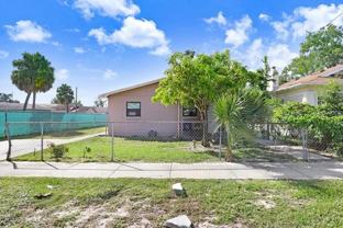 614 Pear St #614 - Photo 1 of 1