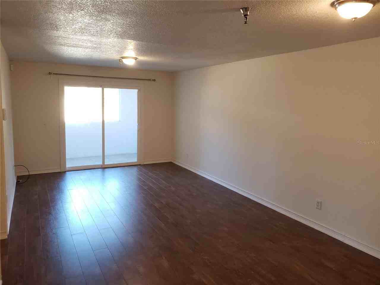 15215 Amberly Dr #208 - Photo 5 of 20