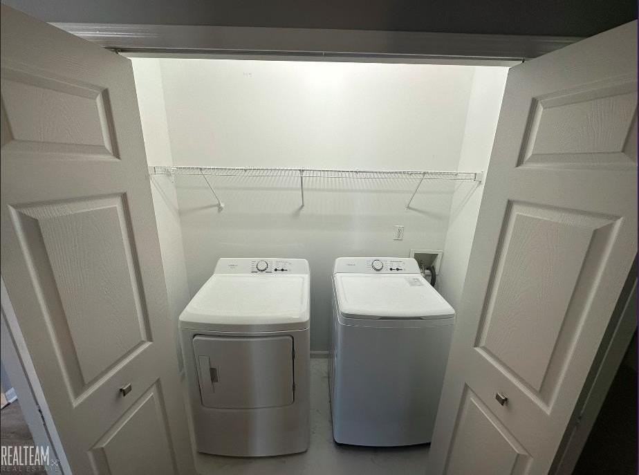 43061 Burlington Dr - Photo 6 of 14