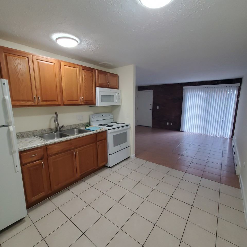 2811 Warsaw Avenue - Photo 2 of 7