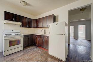 7247 Metropolitan Ave #2F - Photo 1 of 1
