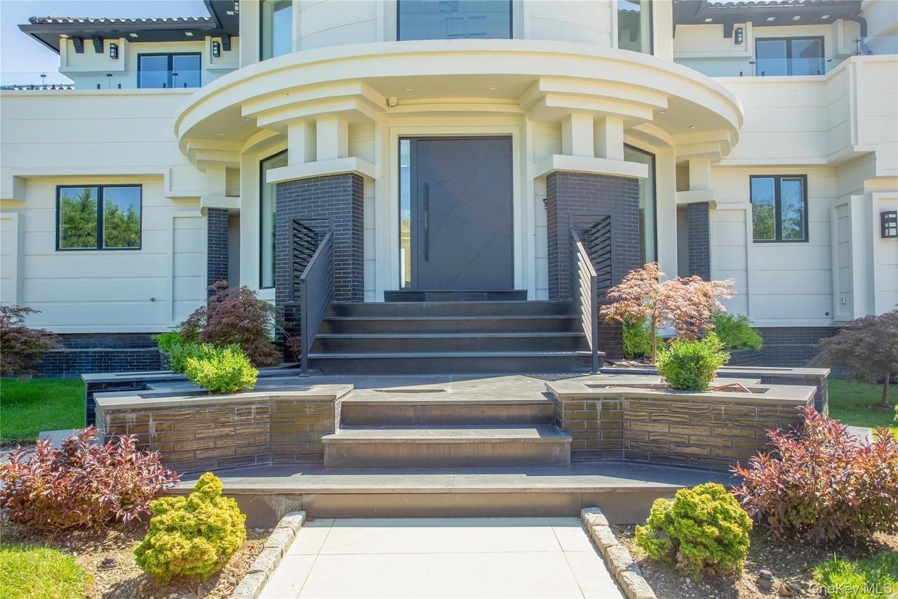 190 Curtis Rd - Photo 4 of 45