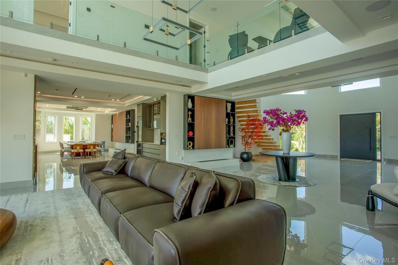 190 Curtis Rd - Photo 6 of 45