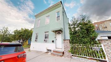 featured image of 24 5th St #1