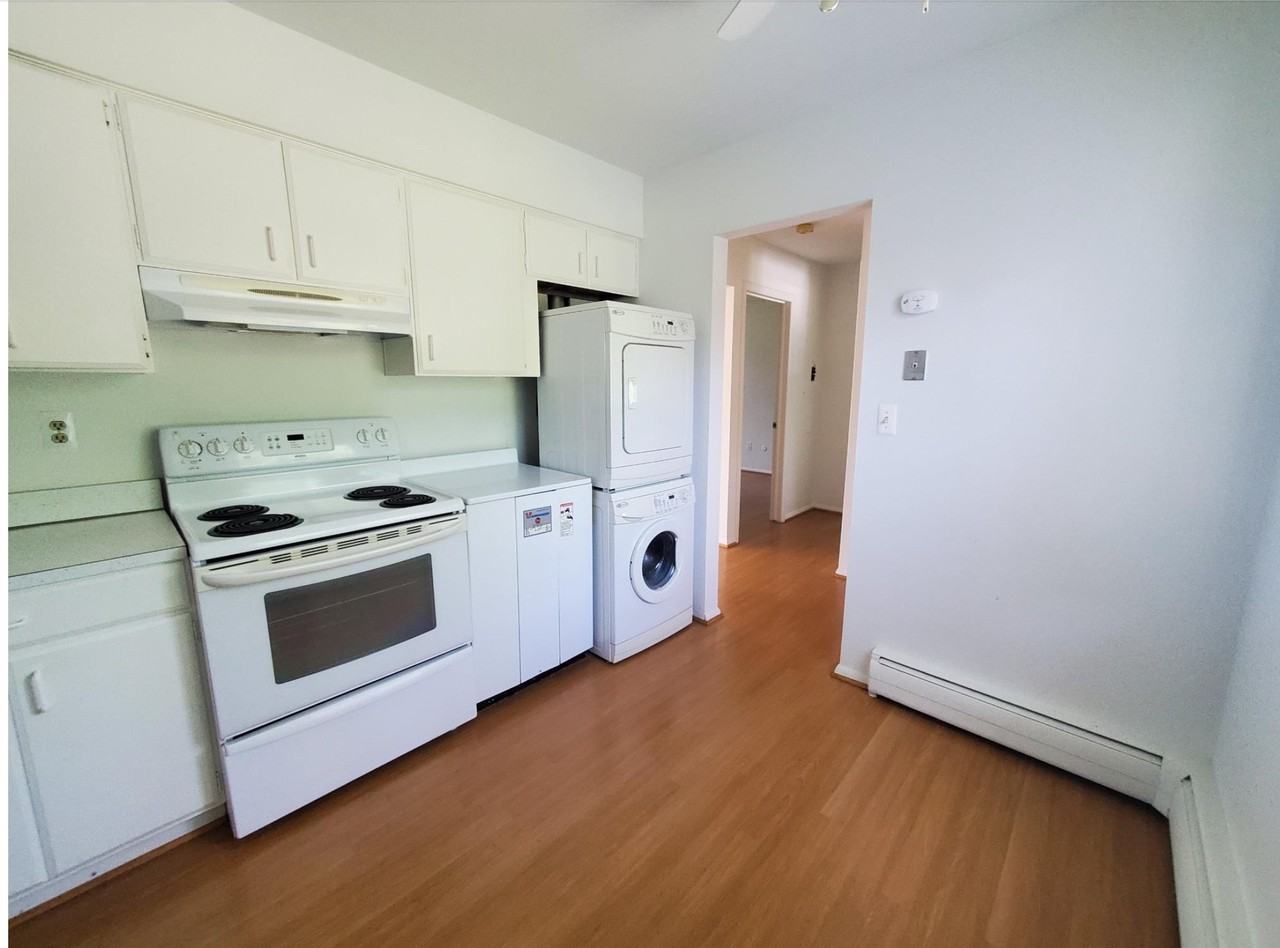 22000 Beck Road - Photo 3 of 15