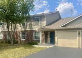 featured image of 1248 N Red Oak Cir #4