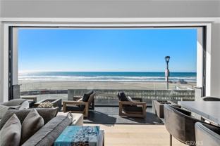 2200 The Strand #A - Photo 1 of 1