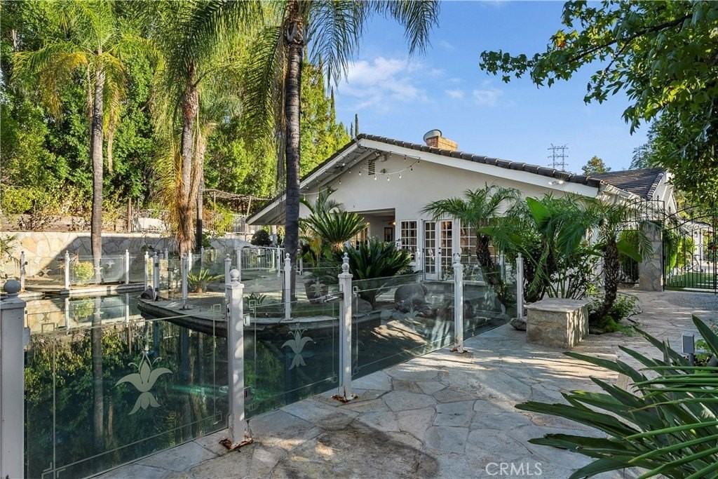 3814 Alonzo Ave - Photo 3 of 49