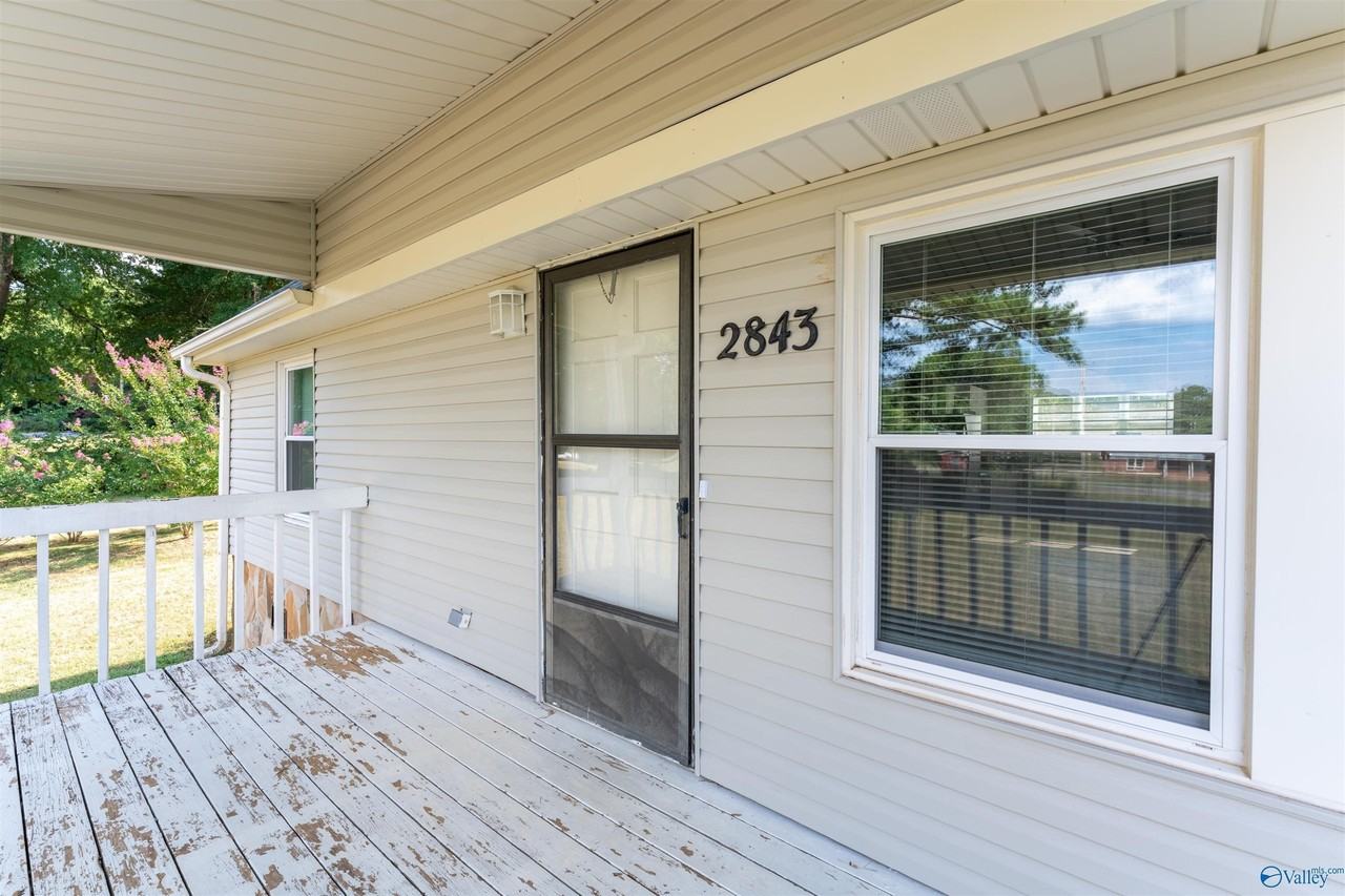 2843 Hobbs Island Rd Se - Photo 2 of 23