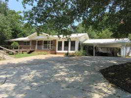 featured image of 279 Winn Rd