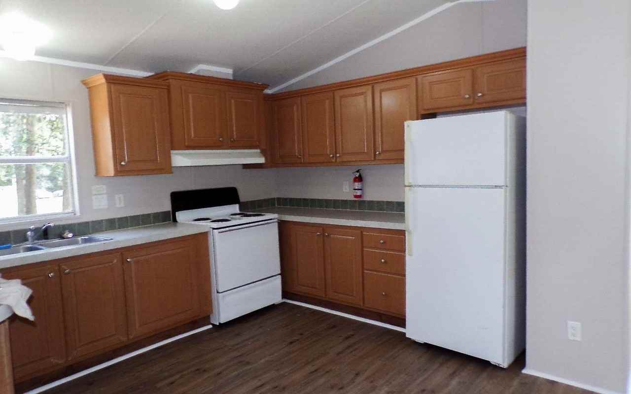 258 Se Cheddar Ct - Photo 4 of 8