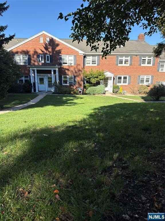 166 Grand Ave ## D1 - Photo 6 of 8