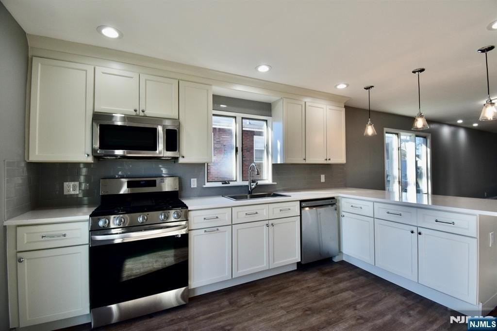 2482 5th St - Photo 7 of 26