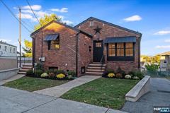 218 Corabelle Ave - Photo 1 of 1