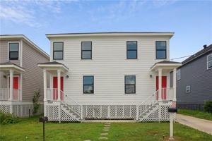 featured image of 3304 Metropolitan St