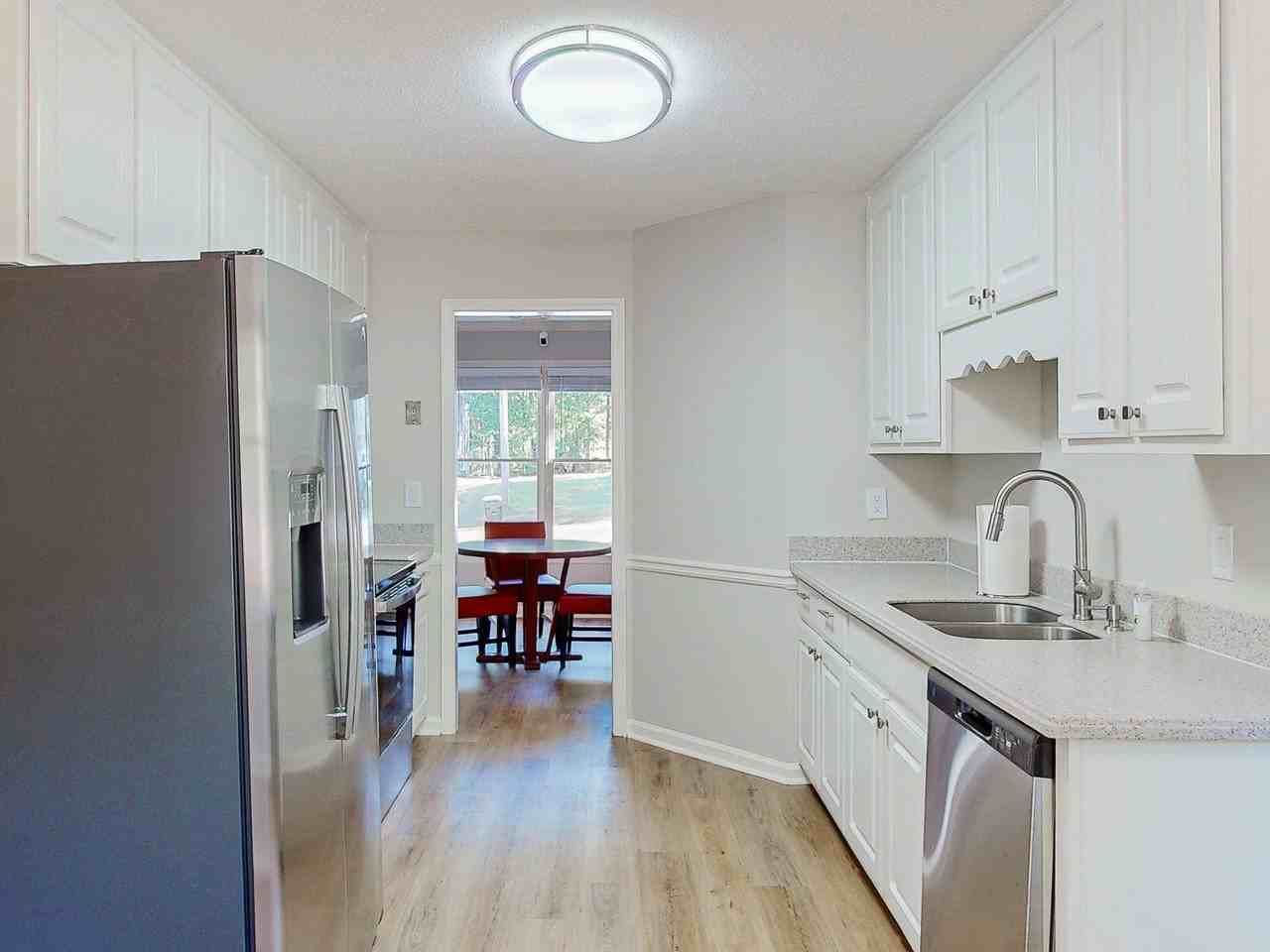 Hitchcock Dr - Photo 3 of 12