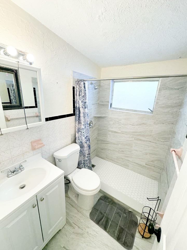 43rd St N - Photo 4 of 17