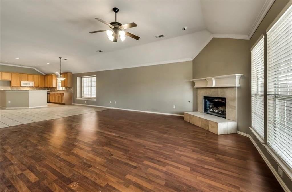 5516 Longhorn Drive - Photo 3 of 21